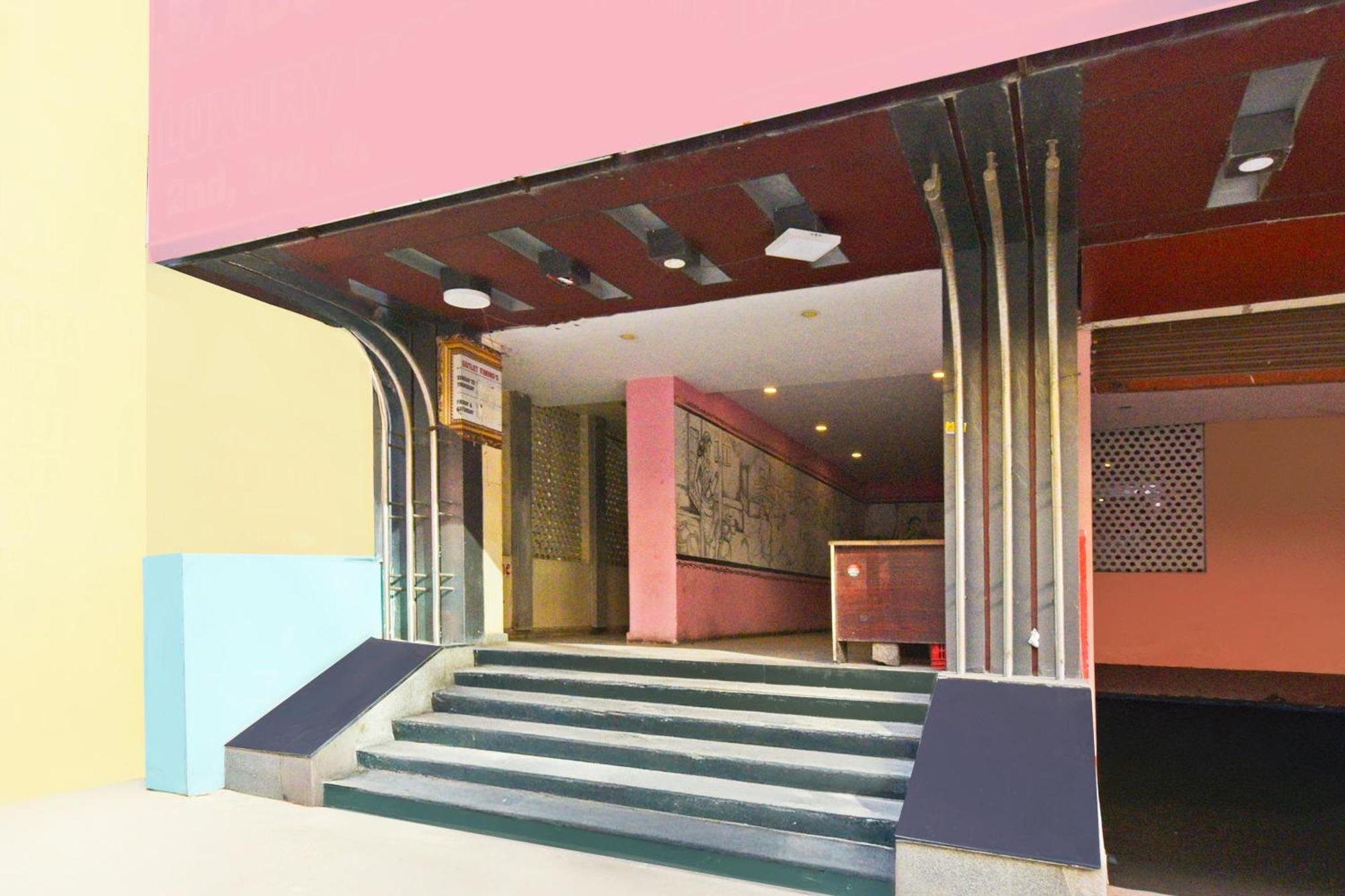 Super Townhouse Ameerpet Balkampet Road Hyderabad Ngoại thất bức ảnh