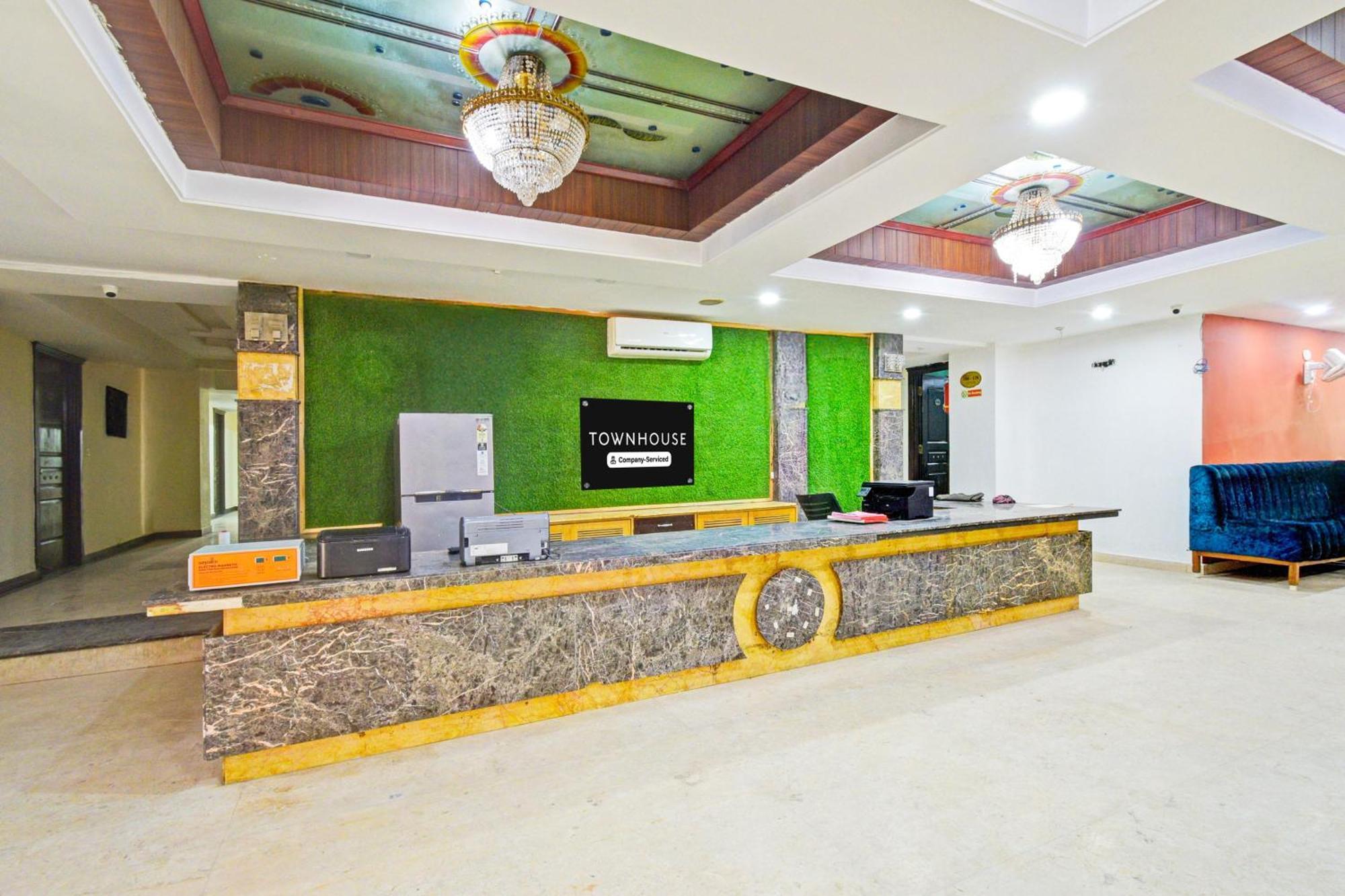 Super Townhouse Ameerpet Balkampet Road Hyderabad Ngoại thất bức ảnh