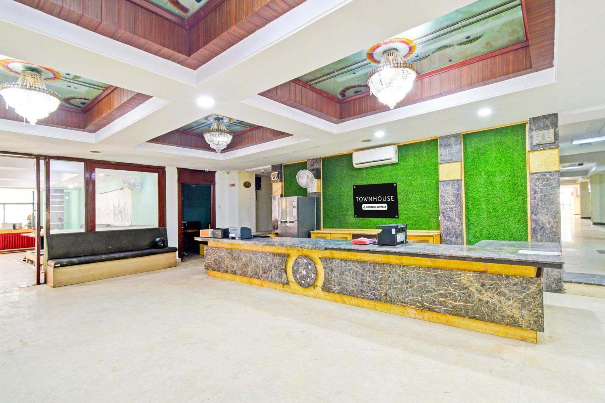 Super Townhouse Ameerpet Balkampet Road Hyderabad Ngoại thất bức ảnh