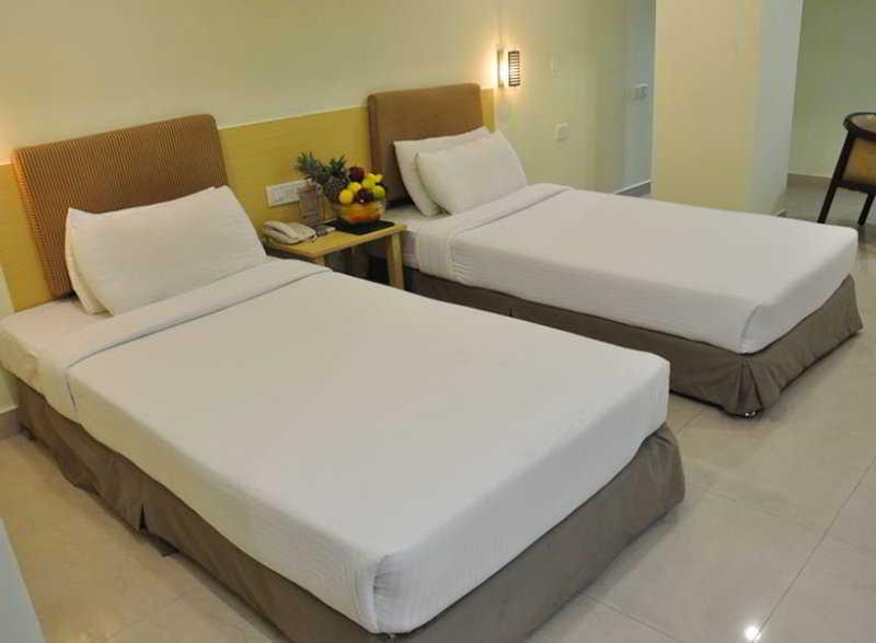 Super Townhouse Ameerpet Balkampet Road Hyderabad Ngoại thất bức ảnh